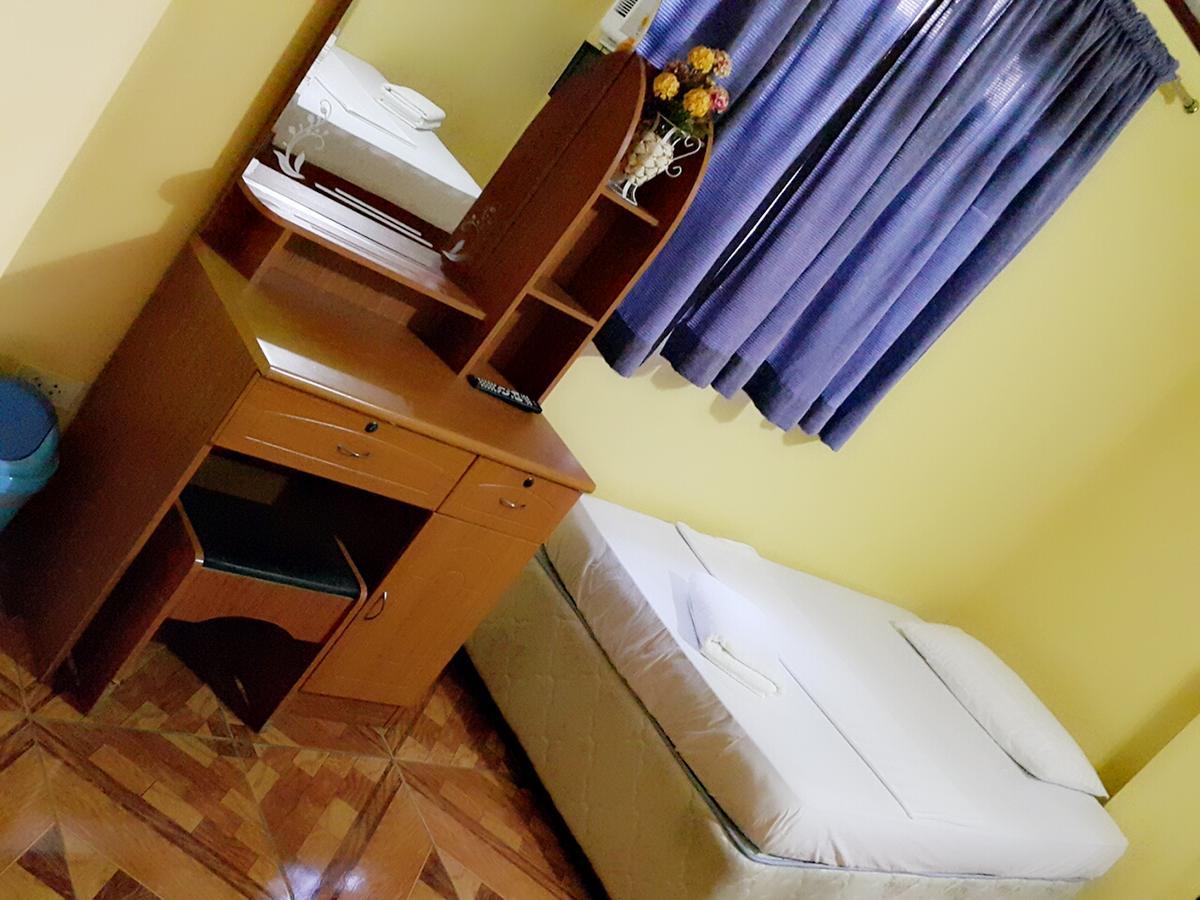 Bed and Breakfast Carribean Transient House à Lucap Extérieur photo