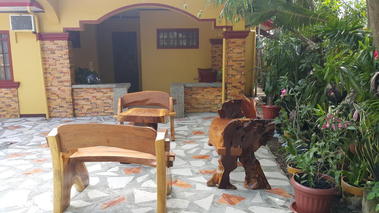 Bed and Breakfast Carribean Transient House à Lucap Extérieur photo